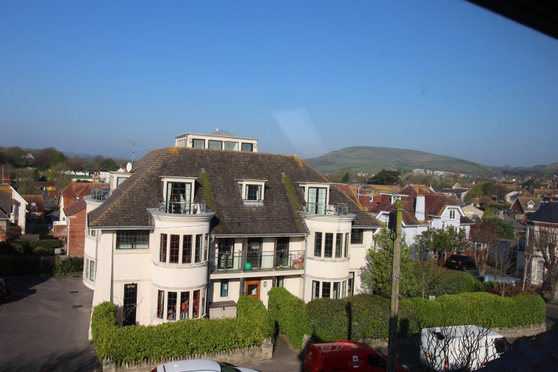 cliffavenue-2e